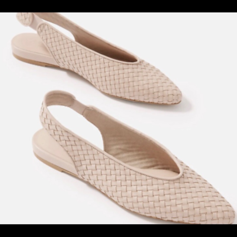 EVERLANE ‘The V’ slingback light tan